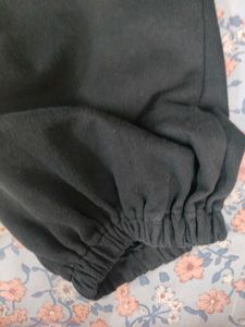 ⚫Black Sweatpants⚫