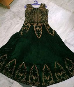 green designer Gown🔥 ❤️ velvet