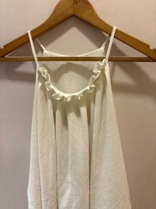 Beautiful Top With Nice Ruffles On Neck
