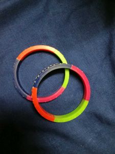 5 set of bangles