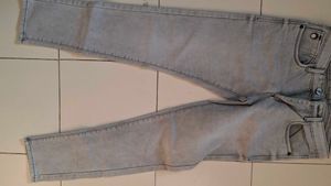 Light Wash Denim Jeans