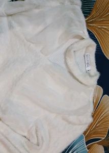 Woolen Top Lovely And Soft