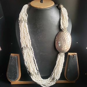White Beads Necklace