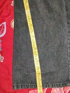 Women&#39;s Charcoal Jeans