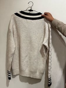 M&amp;S Pullover With Blue Borders