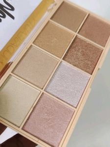 Huda Beauty Highlighter New