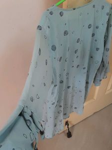 It Is A Beautiful Top To Wear In Office or Party