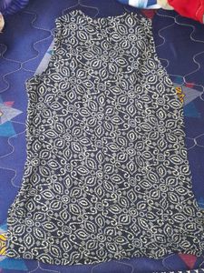 Stylish Printed Tank Top