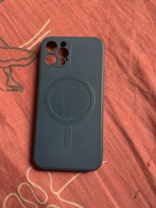 12PRO SILICON CASE