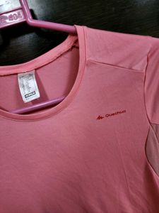 Pink Quechua T-shirt