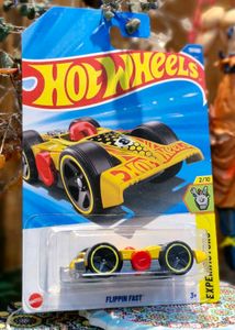 Hot Wheels Flippin' Fast - Yellow Race Car