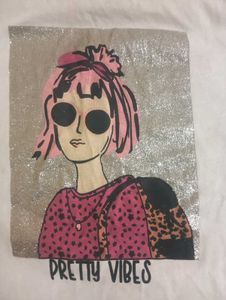 Pretty Vibes White Graphic Tee