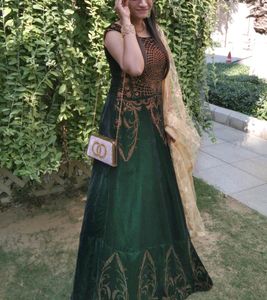 Gown 🔥😍 Green 💚velvet