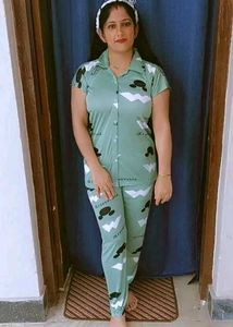 Siya Fashionable Women Nightsuits