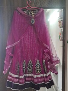 Velvet Fish Cut Lehenga With Duppatta