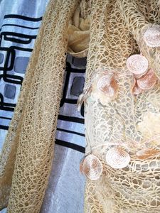 Golden Colour dupatta (Women&#39;s)