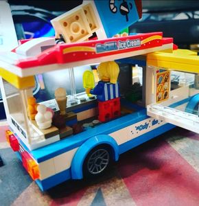 Lego Ice Cream Van