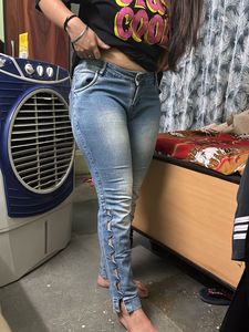 Slim Designer Jeans