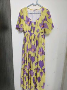 Beautiful Yellow And Lavender Tulip Floral Dress🌷
