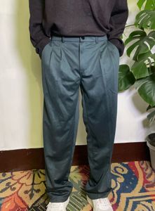 Classic Pleated Wide-Leg Trousers