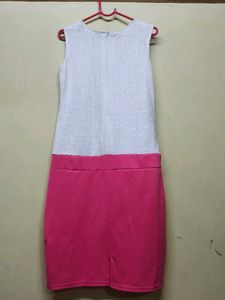 Sleeveless Formal  Dress