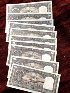 💥✨Rare signed 10 rs old Black boat note✨💥