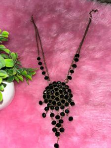 Neck Piece And 2 Earings