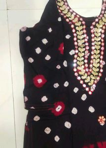 Black And Red Rayon Kurta Set With Dupptta