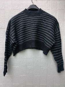 New with tag Pinterest Striped Cropped Sweater