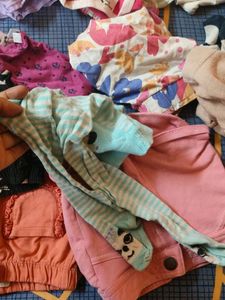 Used Mix Clothes For Baby Girl        NO Return