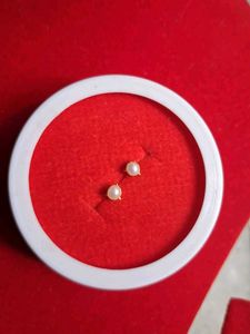 Pearl Stud Earrings Gold