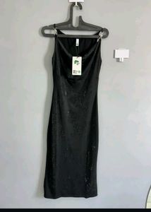 Newme Stone Work Dress 🖤