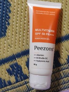 Peezons Multivitamin SPF 50 Sunscreen