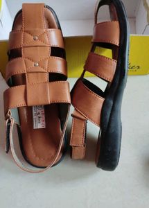 Men&#39;s Brown Sandals