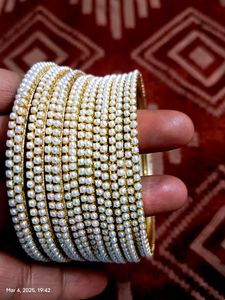 Its New Pearl Bangle