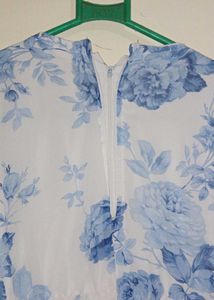 Blue And White Floral Dress👗