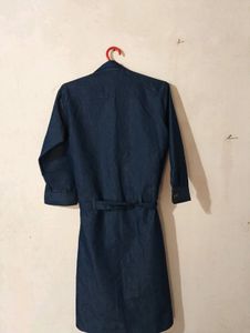 Denim dress with belt