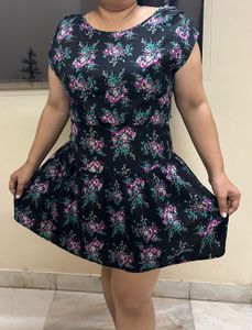 Mini Dress In Excellent Condition