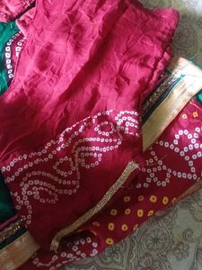 BHANDHEJ SAREE WITH BLOUSE