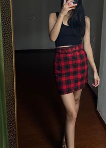 RED CHECKED MINI SKIRT DIVIDED BY H&M