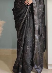 Kriti Sanon Black Saree