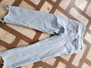 Light Wash Distressed Jeans