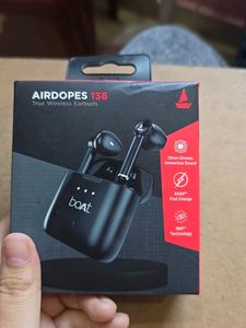 BOAT AIRDOPES 138