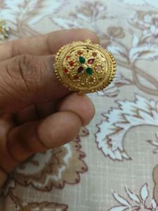 Vintage Gold-Tone Ring Collection