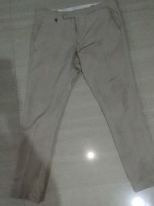 Men&#39;s Beige Trousers