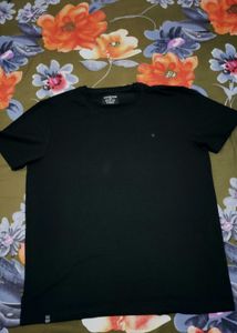 Nostrum Black T-Shirt