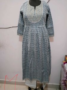 Women Kurta With Pant