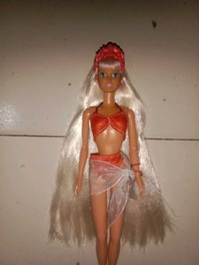 vintage Sindy doll
