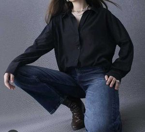 Stylish Black Button-Down Shirt combo