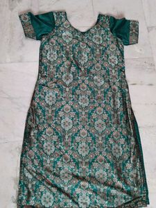 Kurta Set With Dupatta